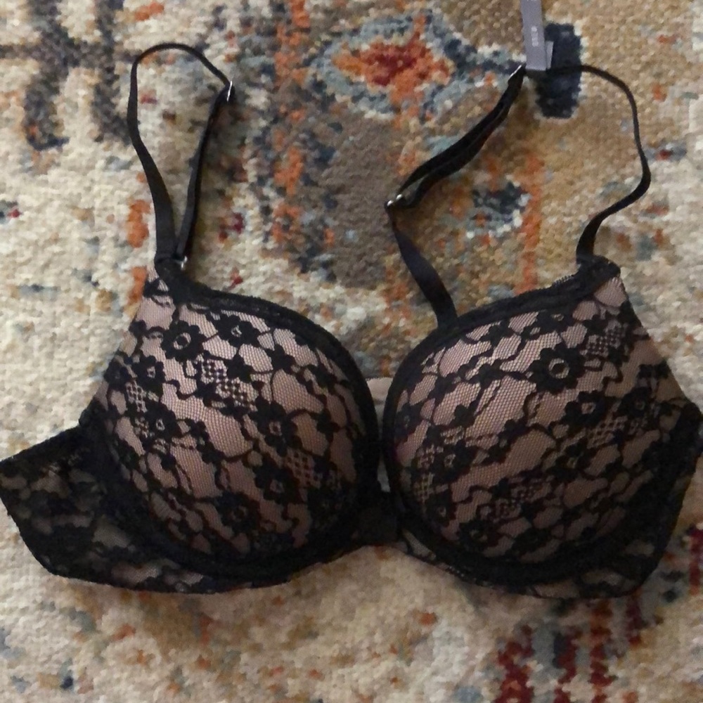 Extra push up bra